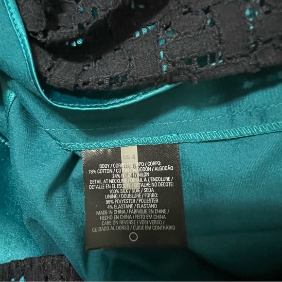 Tahari Sleeveless Navy Lace Overlay Teal Silk Sheath Dress Size 4 - Picture 3 of 11